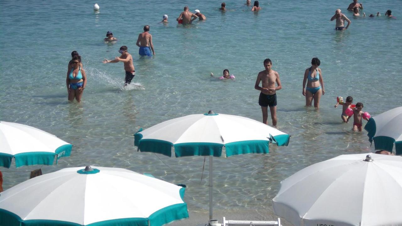 Bilocale Punta Rosa - Fronte Spiaggia Otranto Exterior photo